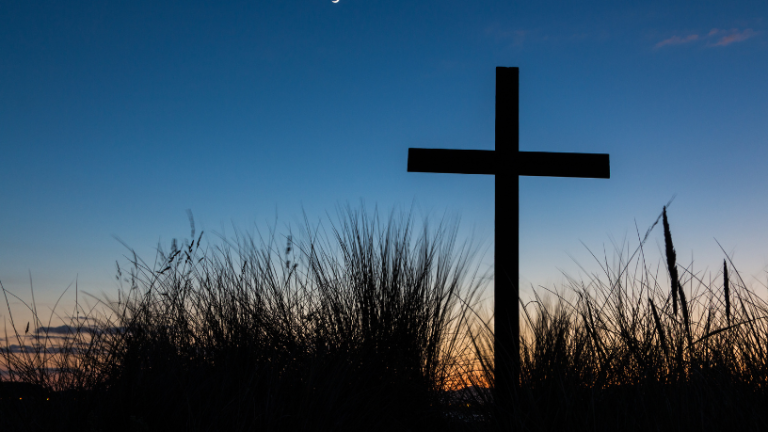Santidade no mundo atual: Um chamado possível e urgente Jose Eduardo De Oliveira e Silva reflete sobre o chamado à santidade no mundo atual — uma missão possível e mais urgente do que nunca.